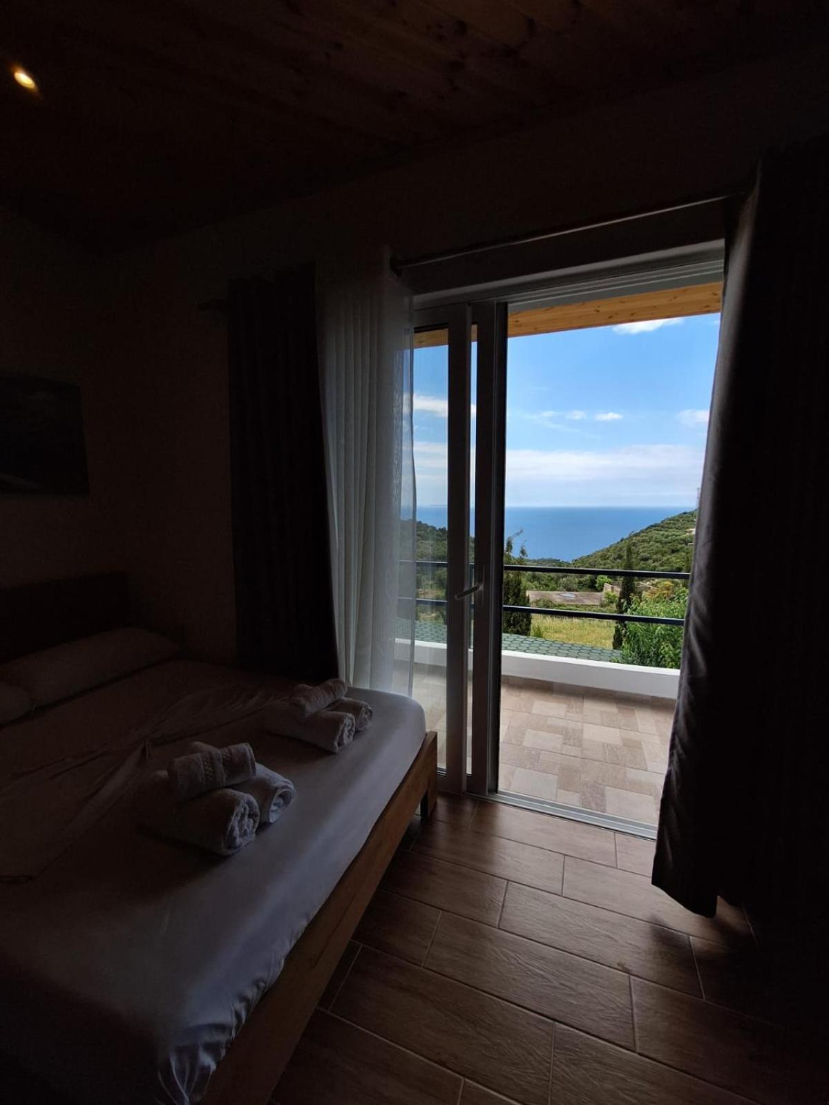 Xuxi Apartments Lukove Ngoại thất bức ảnh