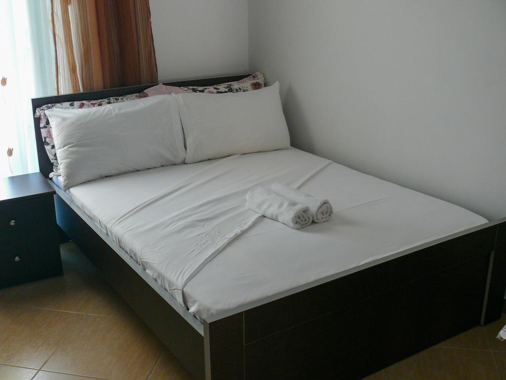 Xuxi Apartments Lukove Ngoại thất bức ảnh